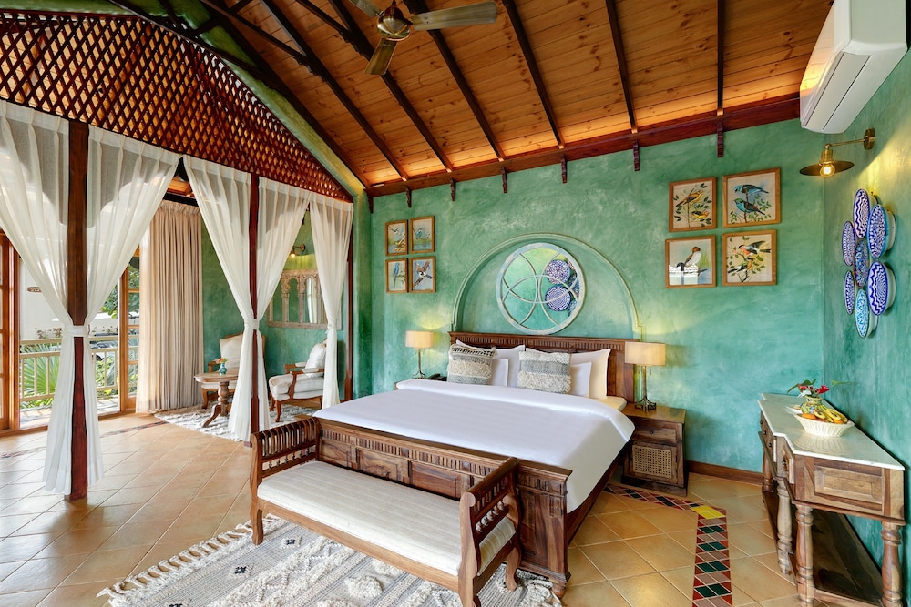 Golden Tulip Goa Mandrem — Hotel rooms in Mandrem, Goa