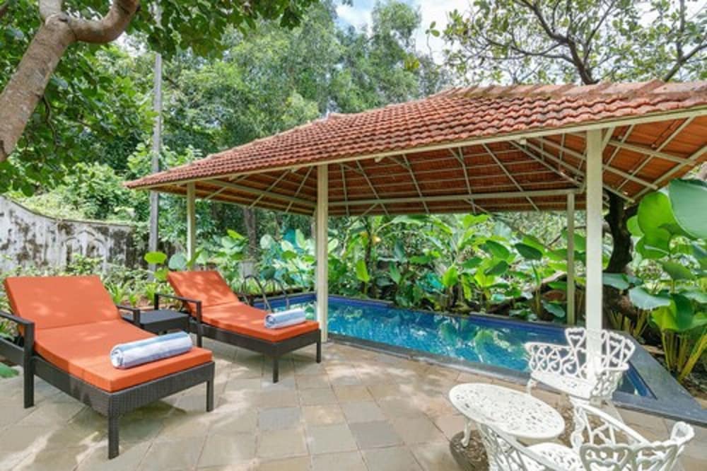 Golden Tulip Goa Mandrem — Swimming pool in Mandrem, Goa
