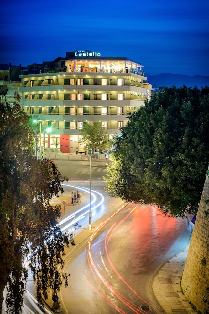 Castello City Hotel — Hotel building in Heraklion