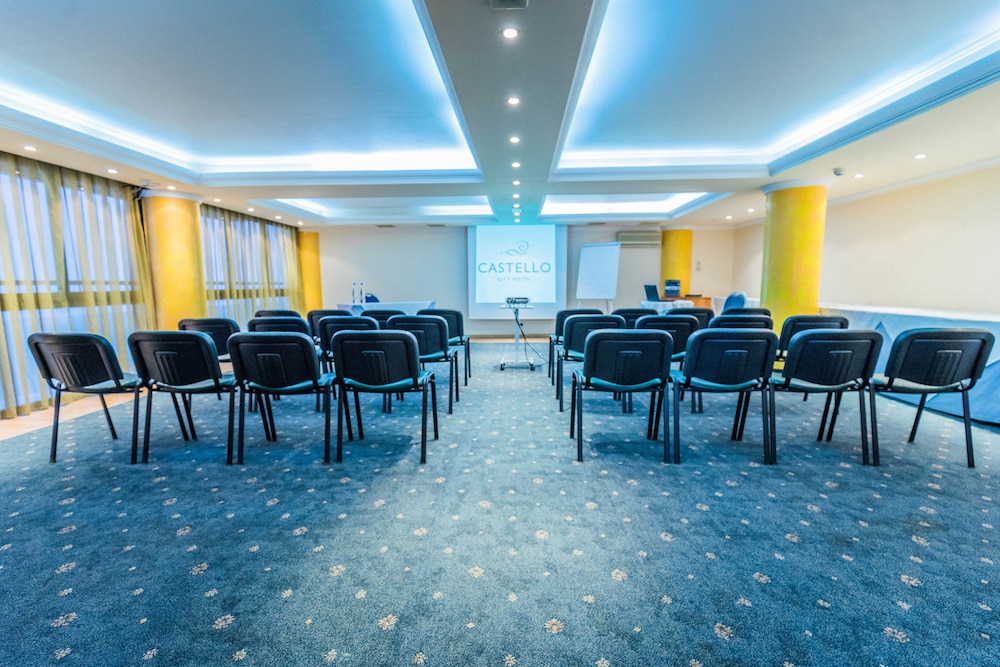 Castello City Hotel — Hotel building in Heraklion