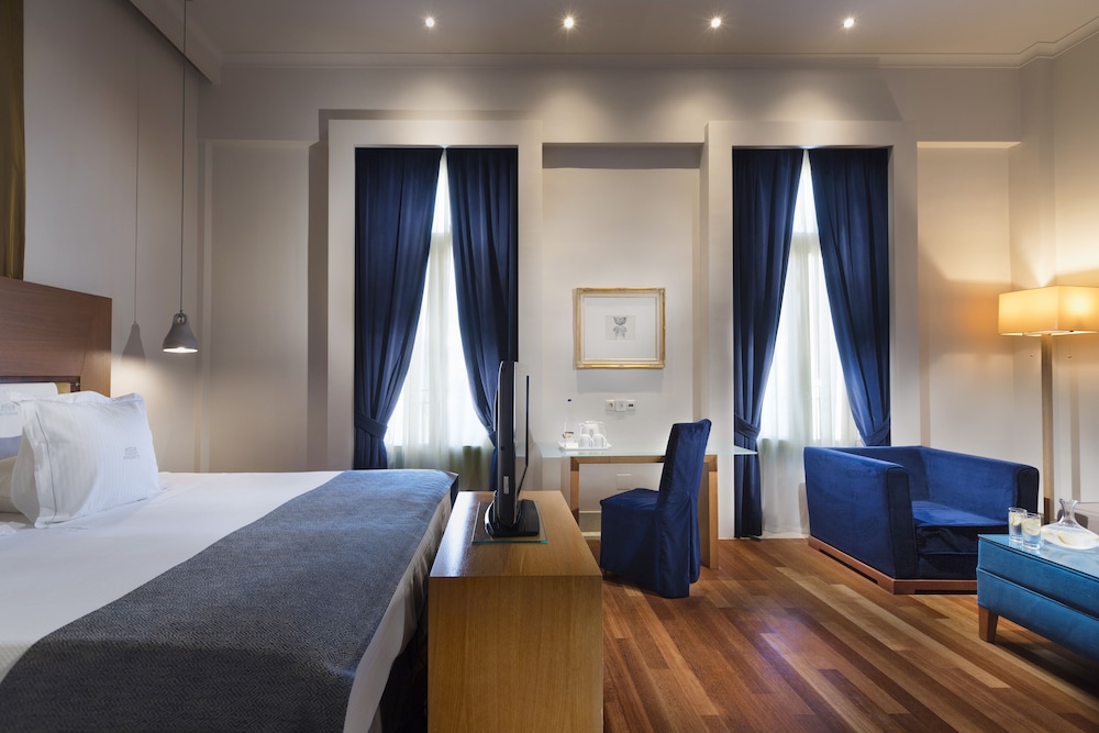 GDM Megaron Historical Monument Hotel — Hotel rooms in Heraklion