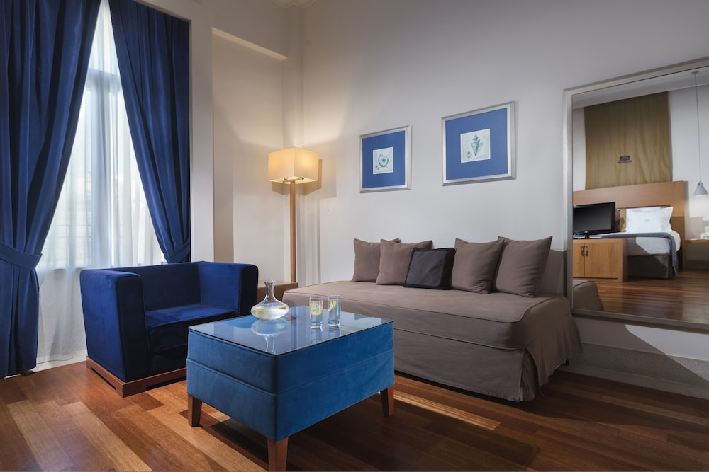 GDM Megaron Historical Monument Hotel — Hotel rooms in Heraklion