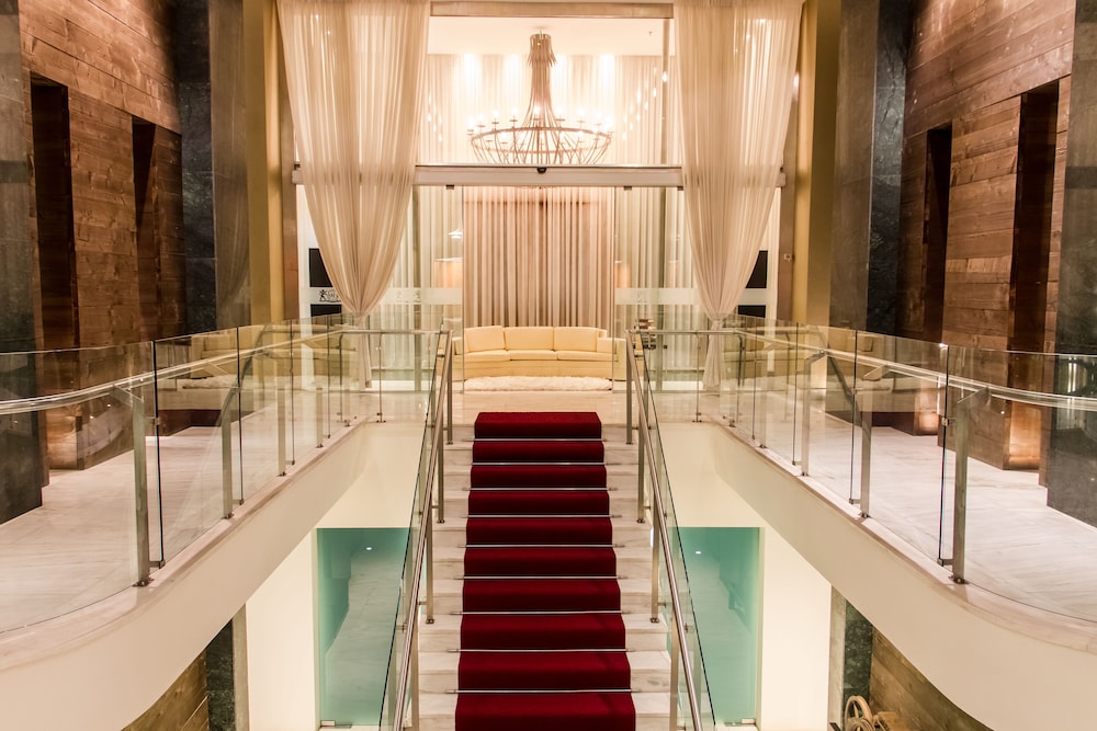 GDM Megaron Historical Monument Hotel — Hotel building in Heraklion