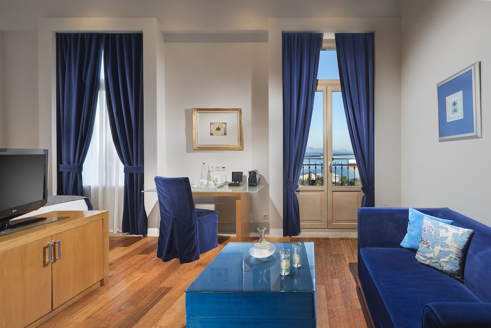 GDM Megaron Historical Monument Hotel — Hotel rooms in Heraklion