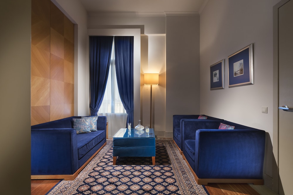 GDM Megaron Historical Monument Hotel — Hotel rooms in Heraklion