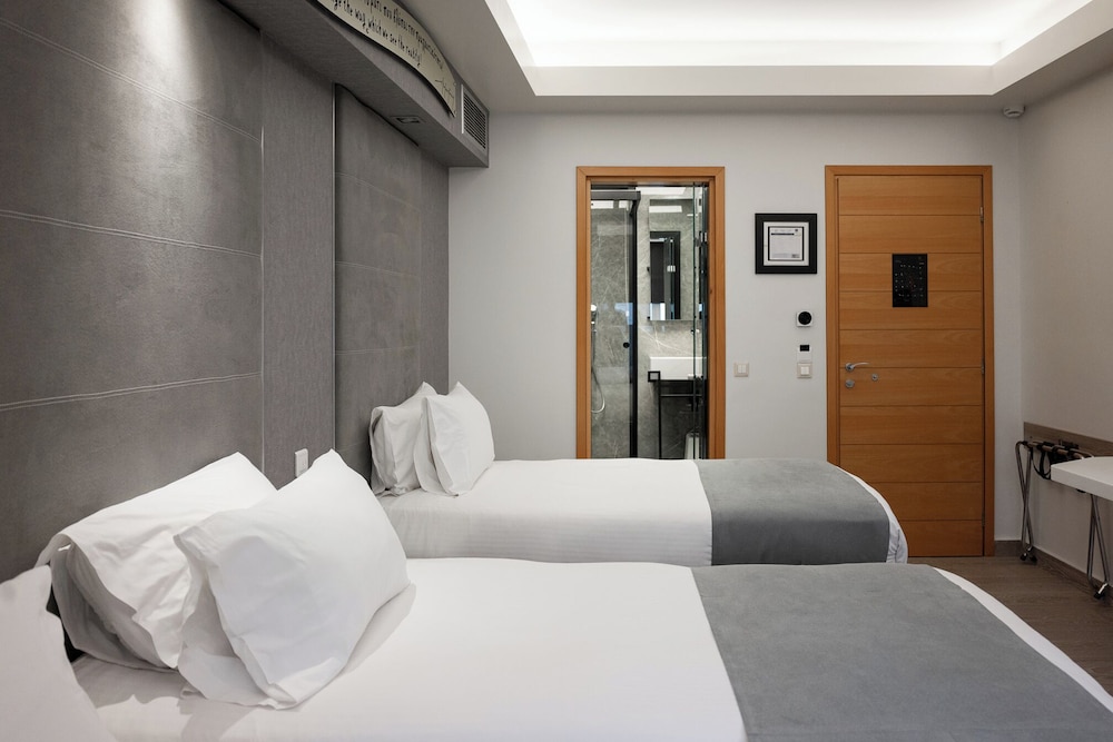 Kastro Hotel — Hotel rooms in Heraklion