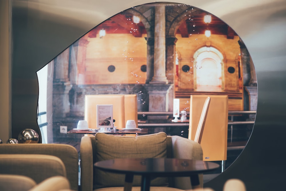 Kastro Hotel — Restaurant & bars in Heraklion
