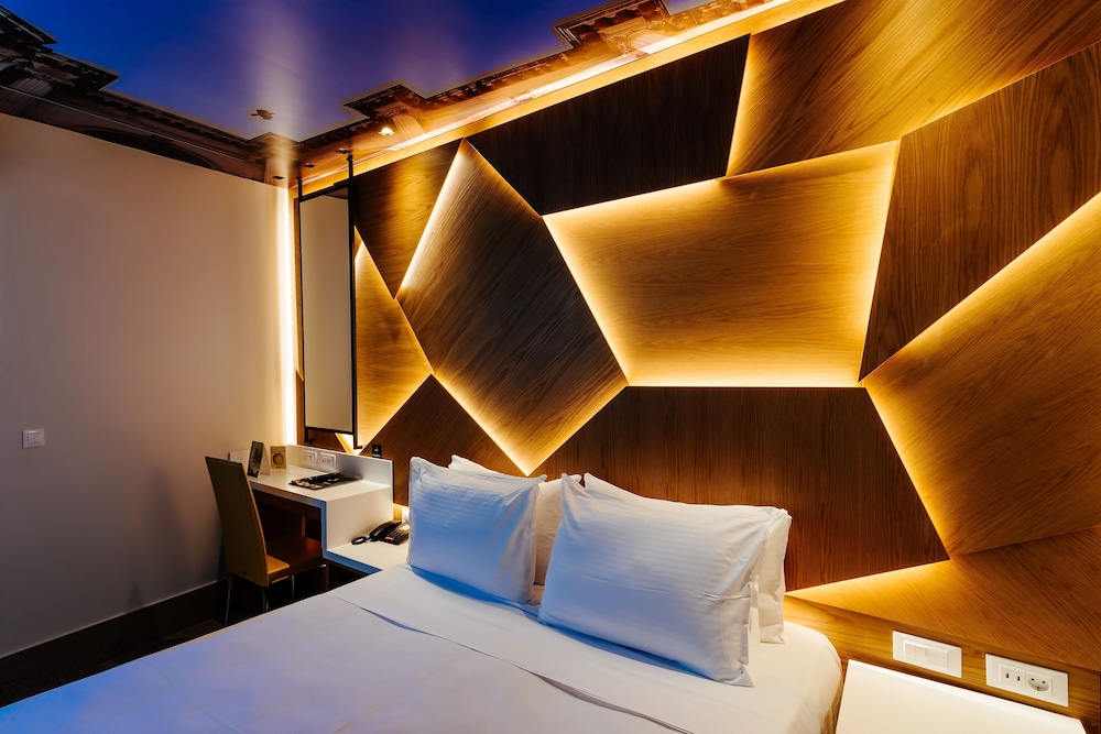Kastro Hotel — Hotel rooms in Heraklion