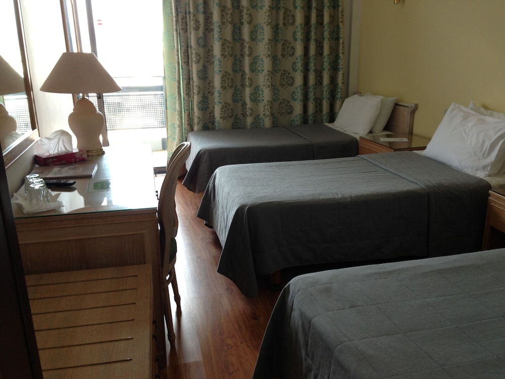 Candia Hotel — Hotel rooms in Athens, Attica