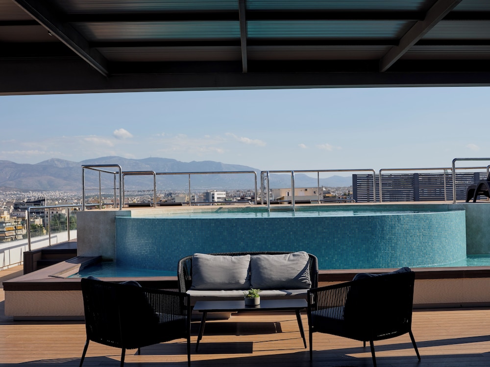 Candia Hotel — Swimming pool in Athens, Attica