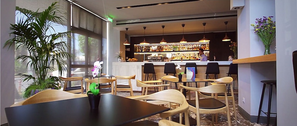 Candia Hotel — Restaurant & bars in Athens, Attica