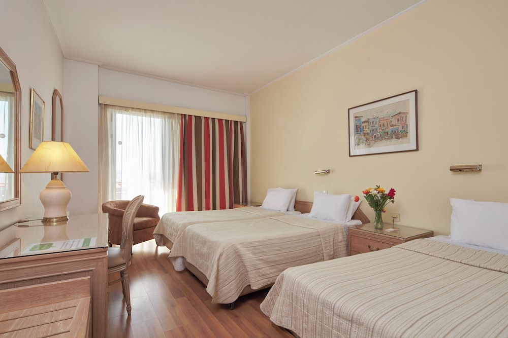 Candia Hotel — Hotel rooms in Athens, Attica