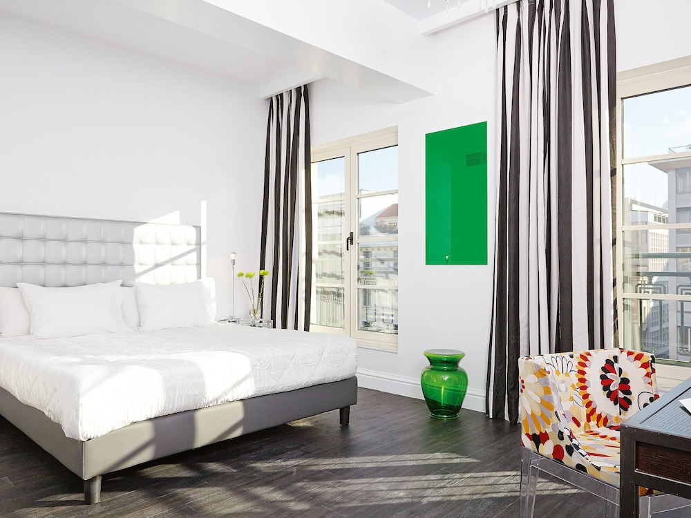 ATHENA Pallas — Hotel rooms in Athens, Attica