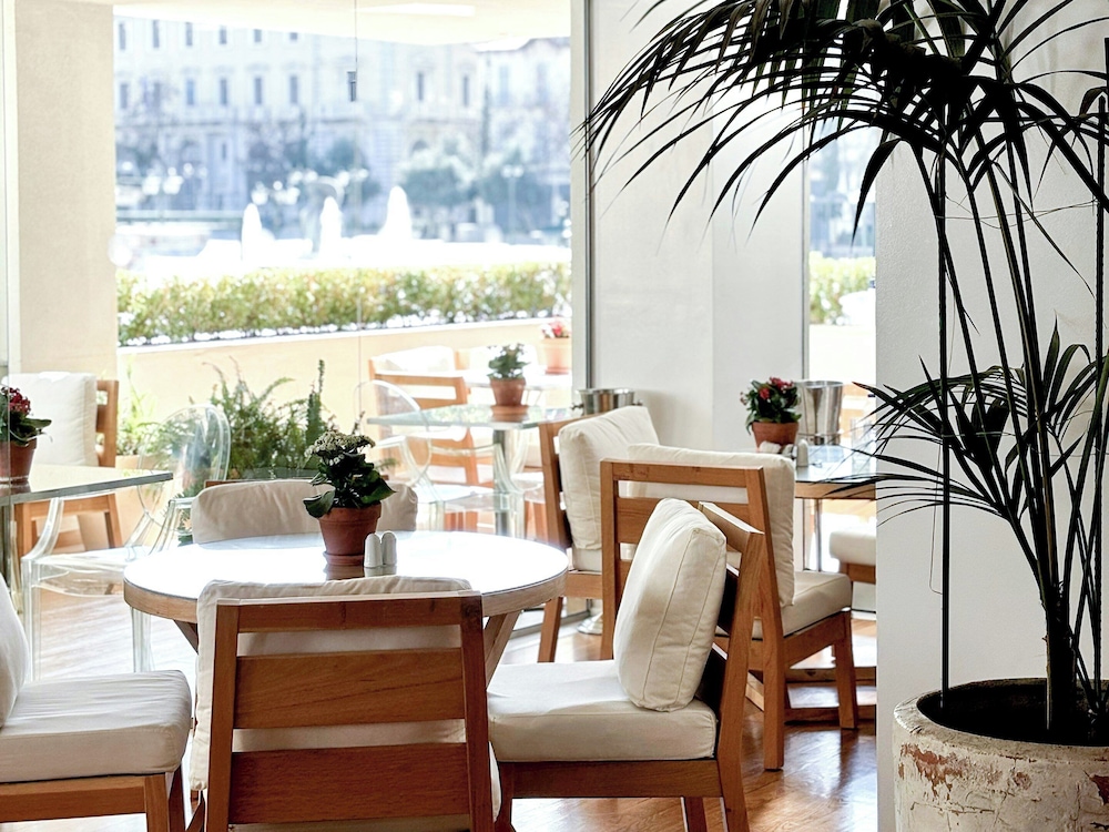 ATHENA Pallas — Restaurant & bars in Athens, Attica