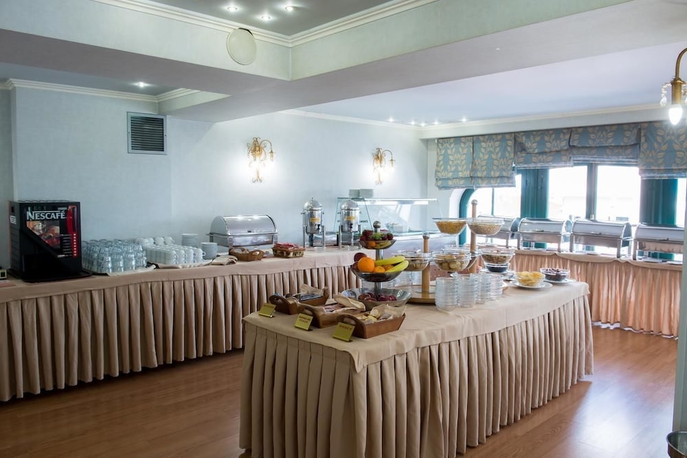Delphi Art Hotel — Restaurant & bars in Athens, Attica