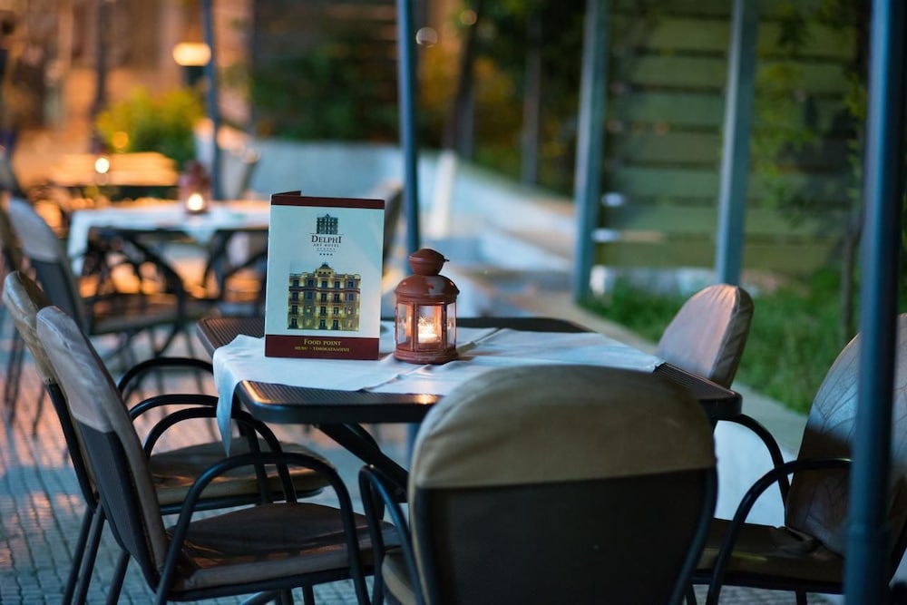 Delphi Art Hotel — Restaurant & bars in Athens, Attica