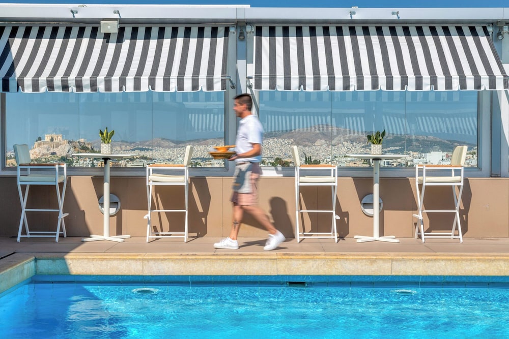 Divani Caravel — Swimming pool in Athens, Attica