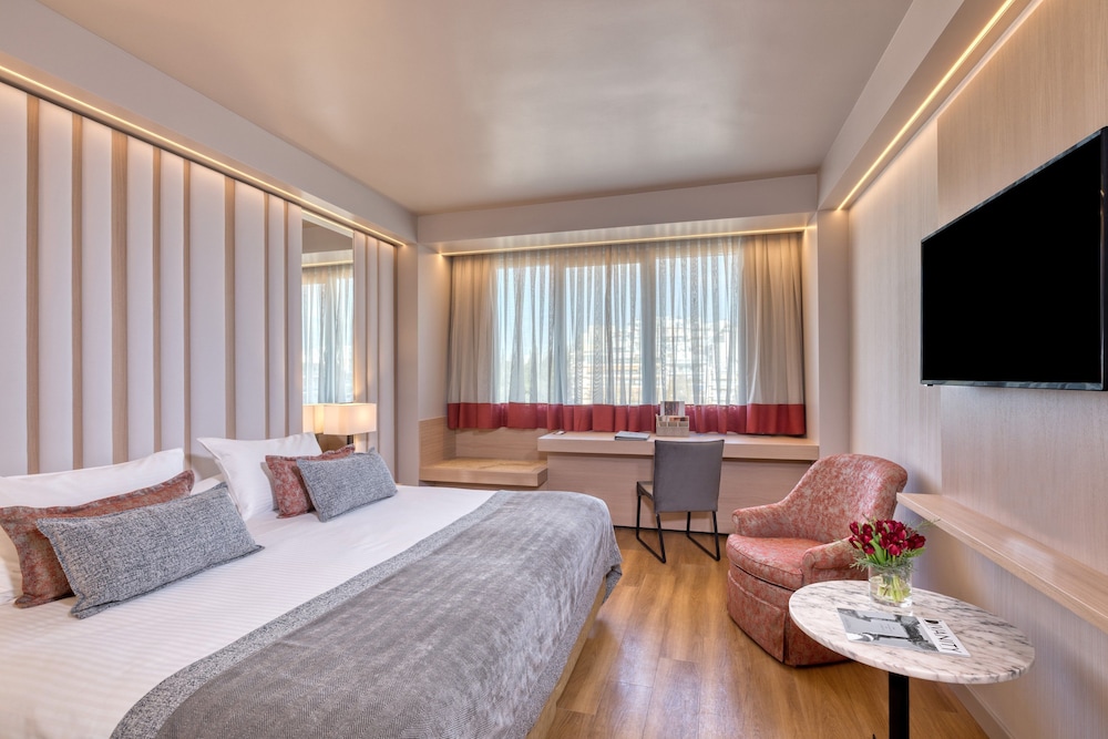 Divani Caravel — Hotel rooms in Athens, Attica