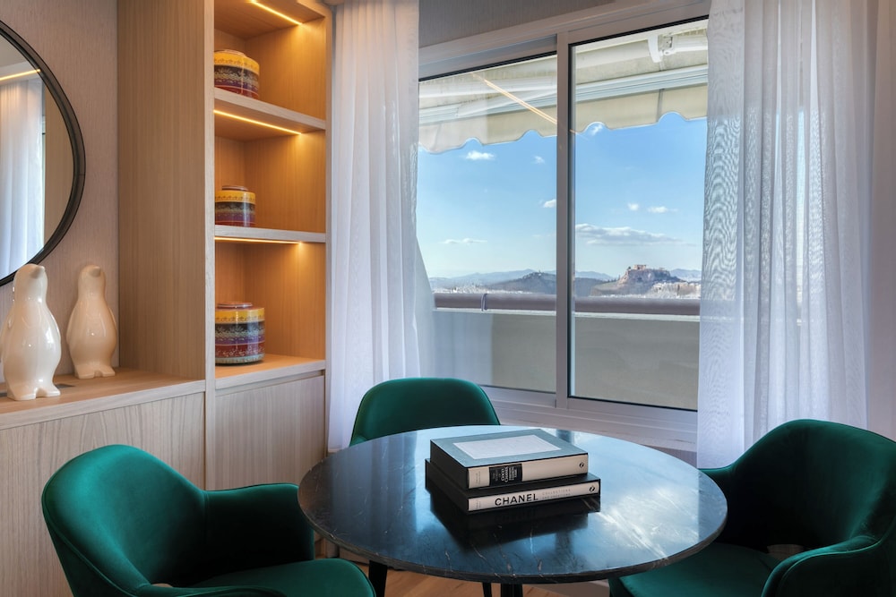 Divani Caravel — Hotel rooms in Athens, Attica