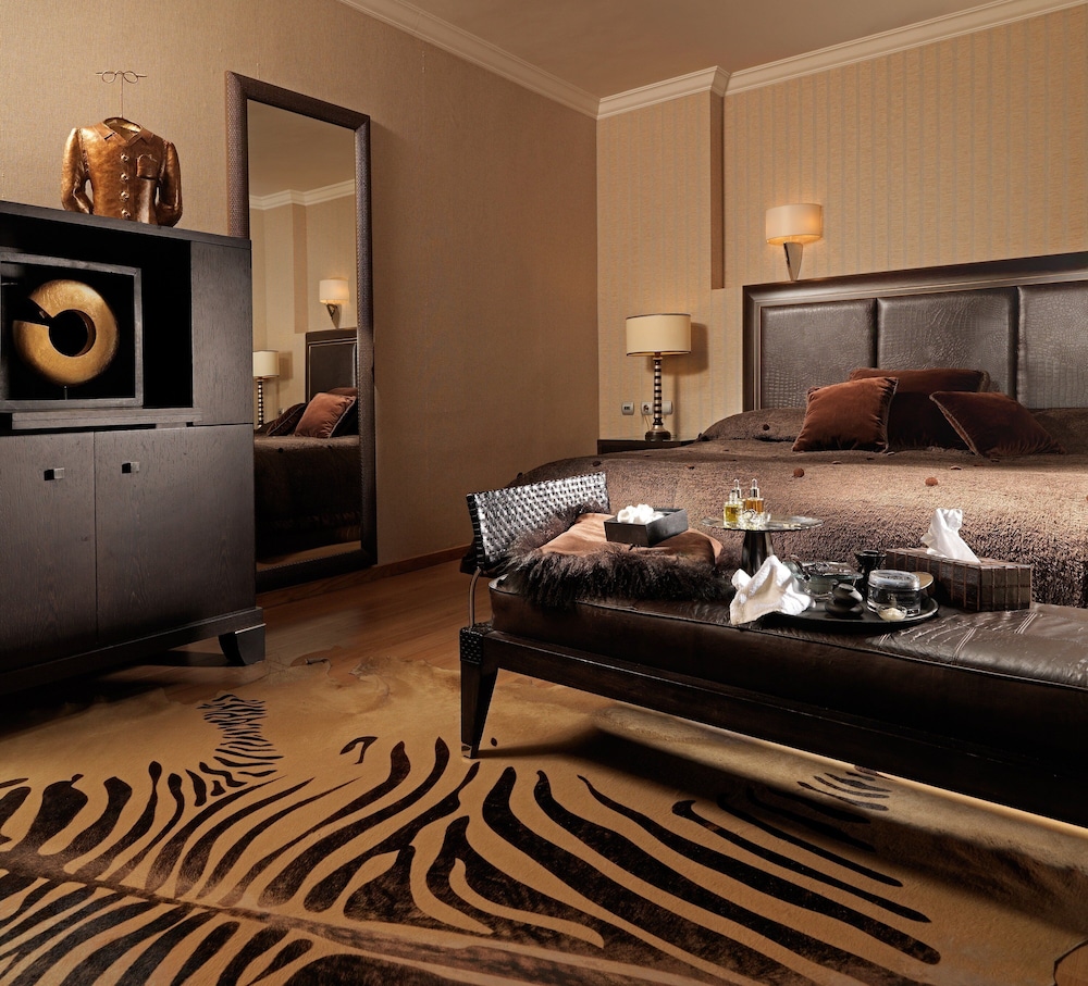Divani Caravel — Hotel rooms in Athens, Attica