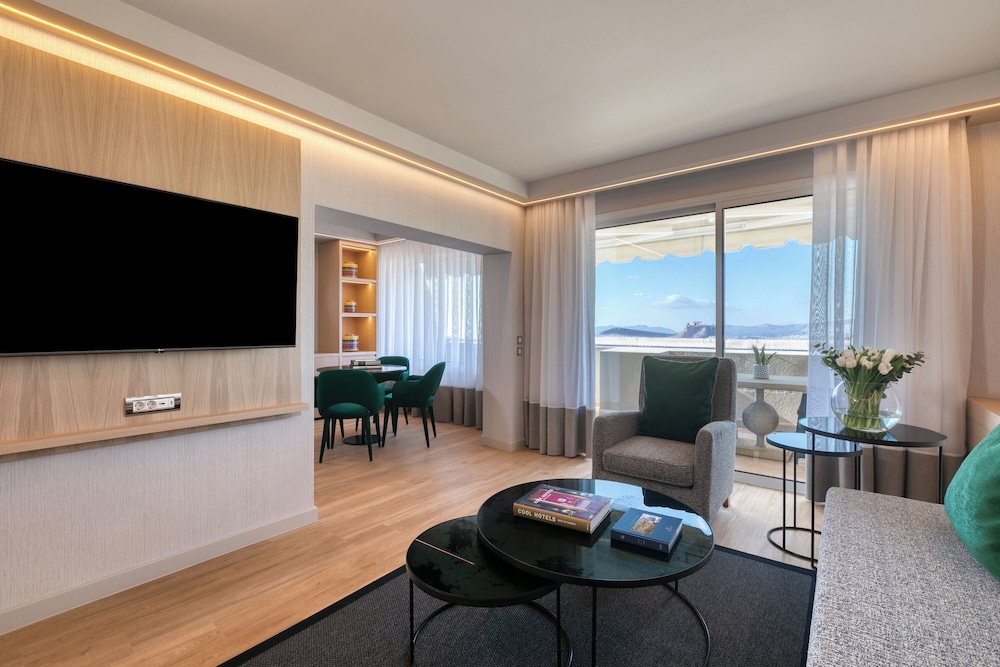 Divani Caravel — Hotel rooms in Athens, Attica