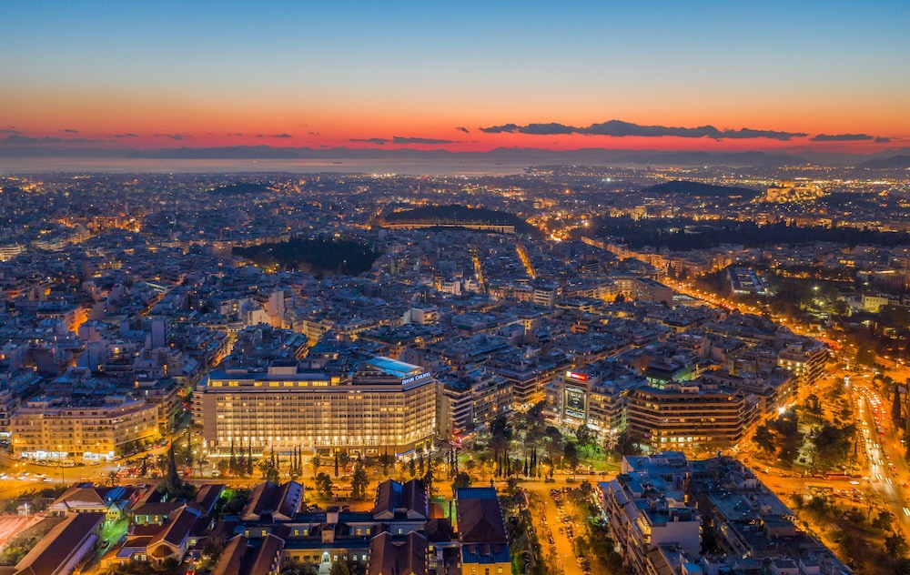 Divani Caravel — Hotel building in Athens, Attica