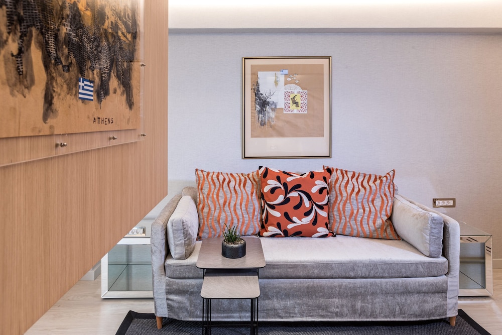 Divani Palace Acropolis — Hotel rooms in Athens, Attica