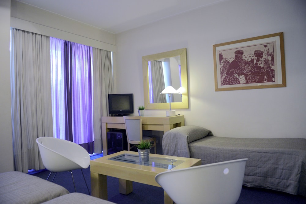 Dorian Inn, Sure Hotel Collection by Best Western — Hotel rooms in Athens, Attica