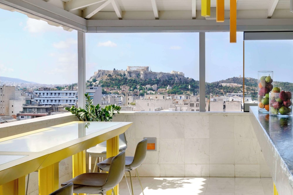 Dorian Inn, Sure Hotel Collection by Best Western — Restaurant & bars in Athens, Attica