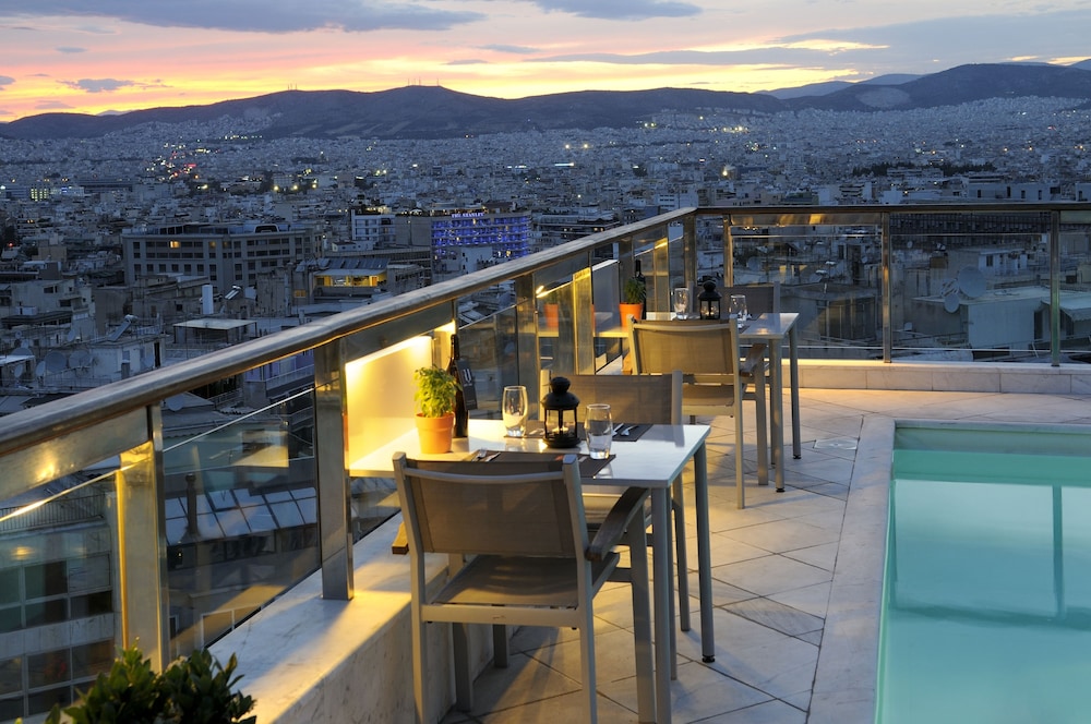 Dorian Inn, Sure Hotel Collection by Best Western — Restaurant & bars in Athens, Attica