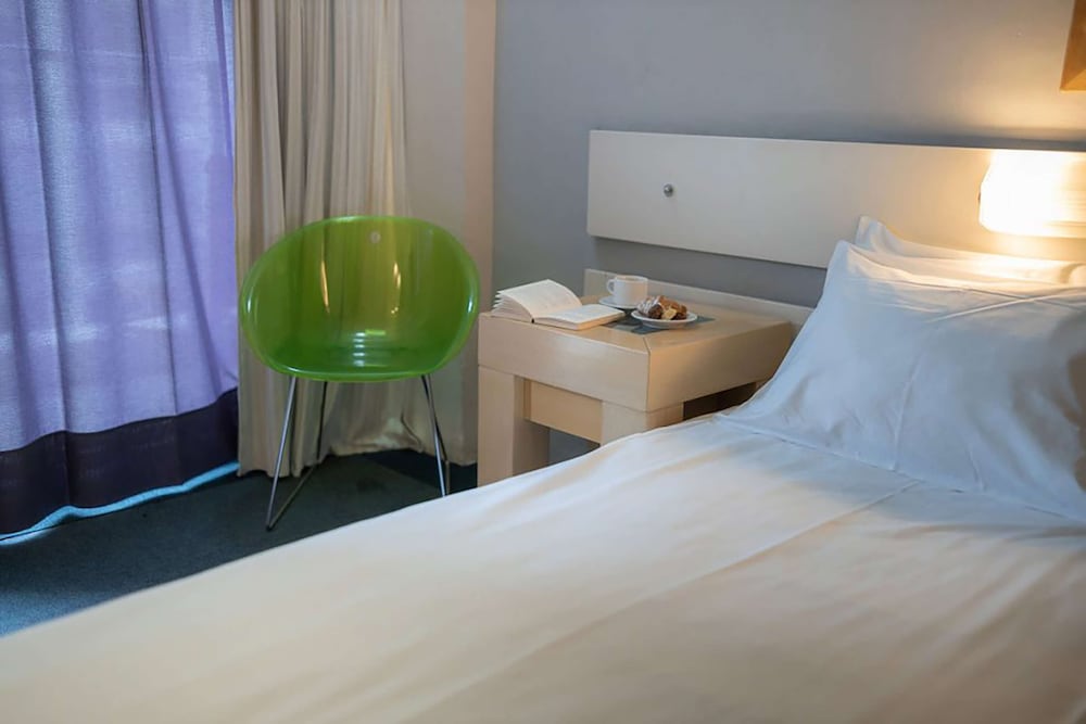 Dorian Inn, Sure Hotel Collection by Best Western — Hotel rooms in Athens, Attica