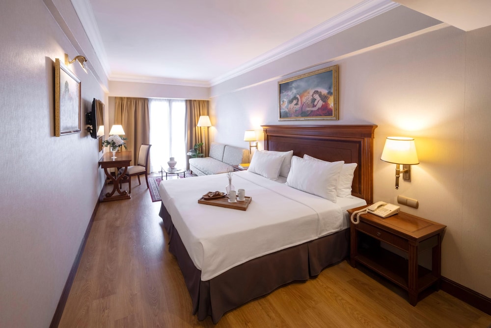 Electra Palace Athens — Hotel rooms in Athens, Attica