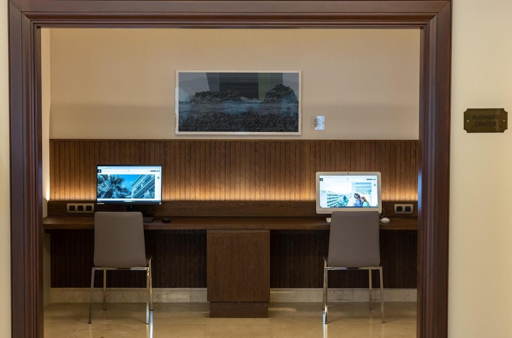 Electra Palace Athens — Hotel building in Athens, Attica