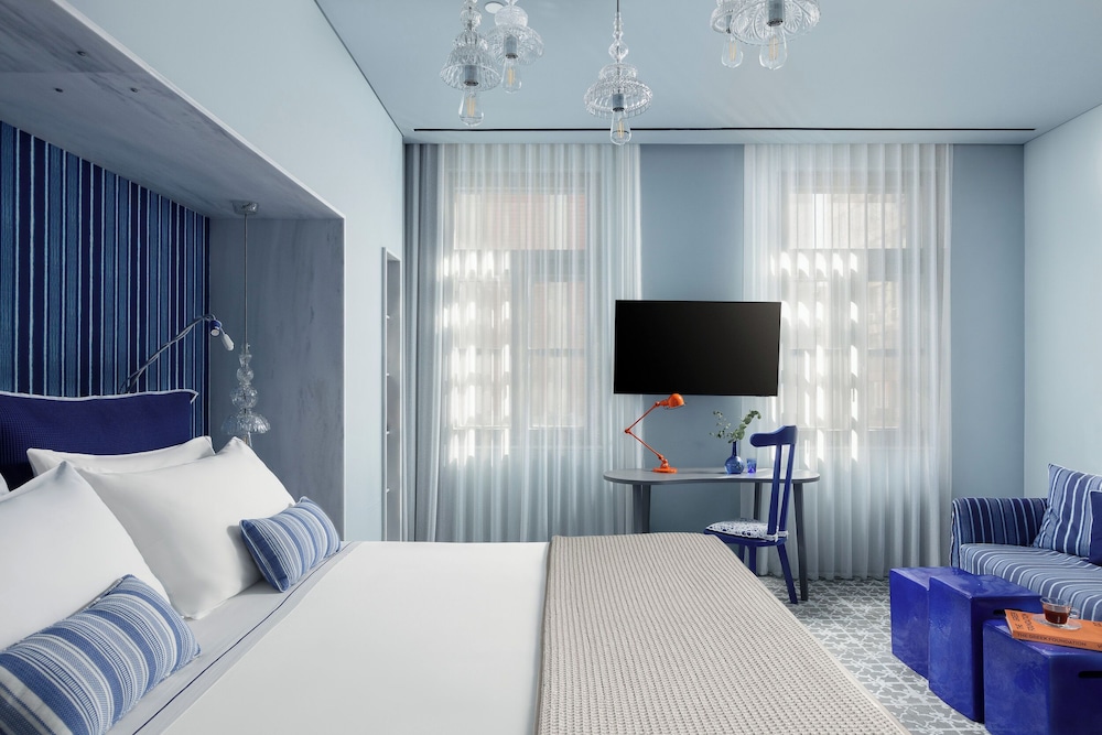 Fresh Hotel, a Member of Design Hotels — Hotel rooms in Athens, Attica