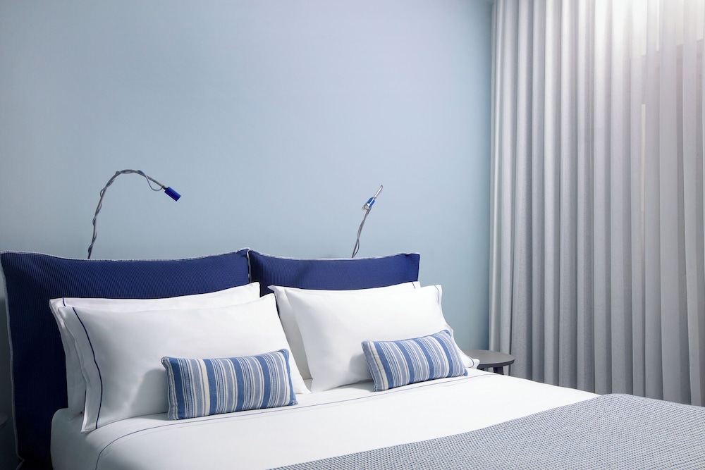 Fresh Hotel, a Member of Design Hotels — Hotel rooms in Athens, Attica