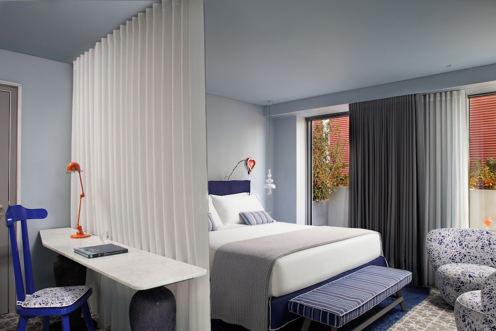 Fresh Hotel, a Member of Design Hotels — Hotel rooms in Athens, Attica