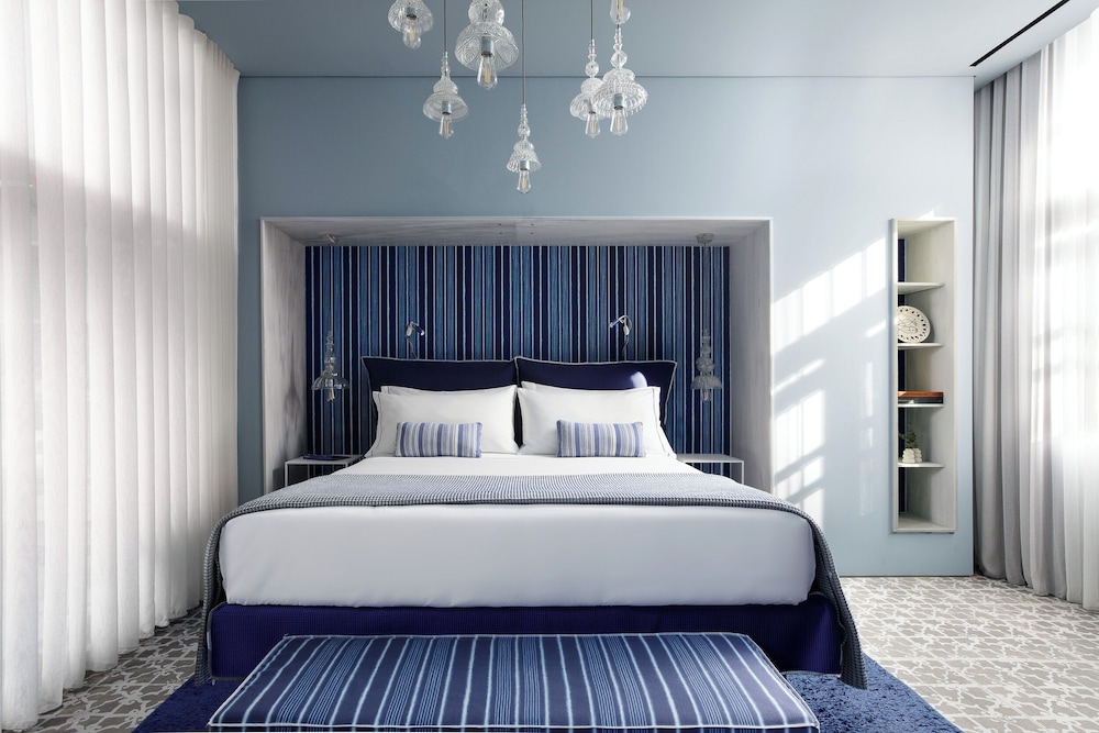 Fresh Hotel, a Member of Design Hotels — Hotel rooms in Athens, Attica