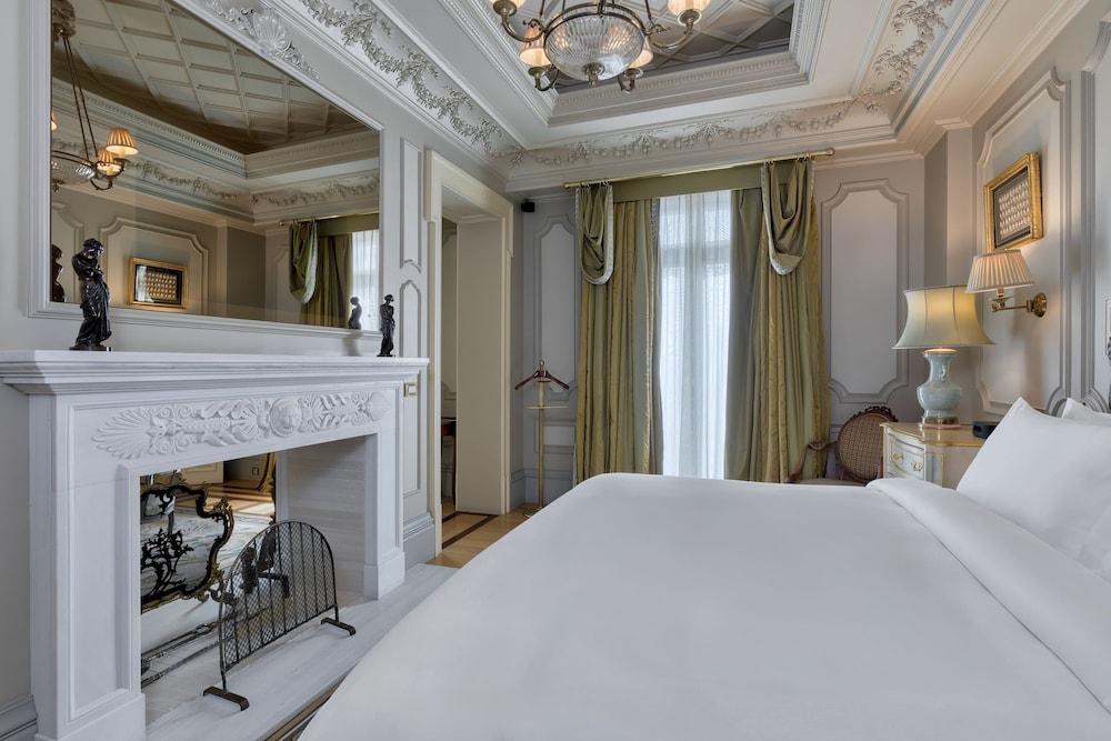 Hotel Grande Bretagne, a Luxury Collection Hotel, Athens — Hotel rooms in Athens, Attica