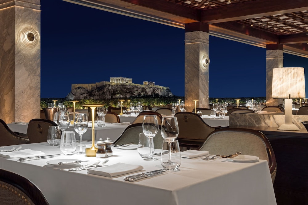 Hotel Grande Bretagne, a Luxury Collection Hotel, Athens — Restaurant & bars in Athens, Attica