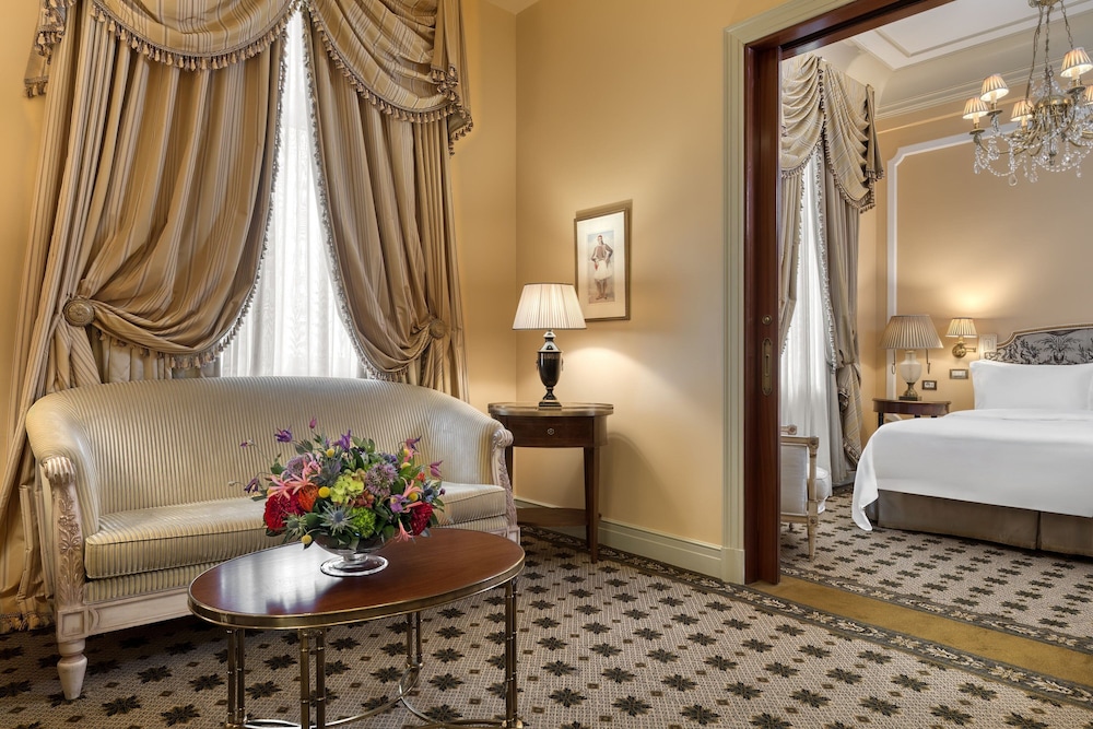 Hotel Grande Bretagne, a Luxury Collection Hotel, Athens — Hotel rooms in Athens, Attica