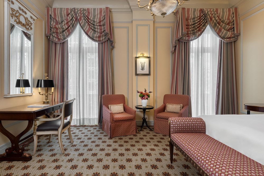 Hotel Grande Bretagne, a Luxury Collection Hotel, Athens — Hotel rooms in Athens, Attica