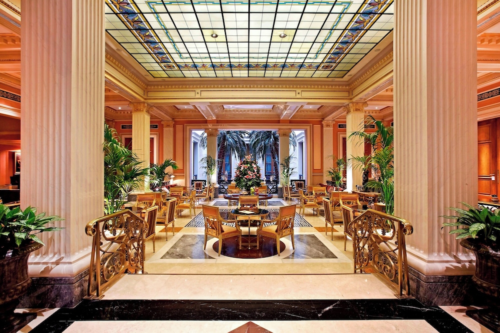 Hotel Grande Bretagne, a Luxury Collection Hotel, Athens — Restaurant & bars in Athens, Attica
