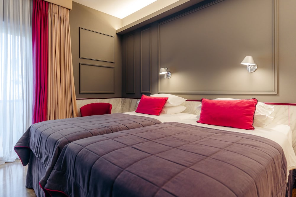 Herodion Athens — Hotel rooms in Athens, Attica
