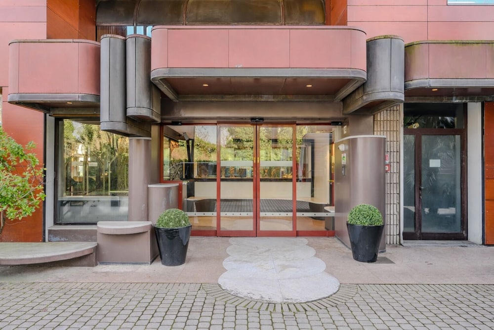 Antony Hotel