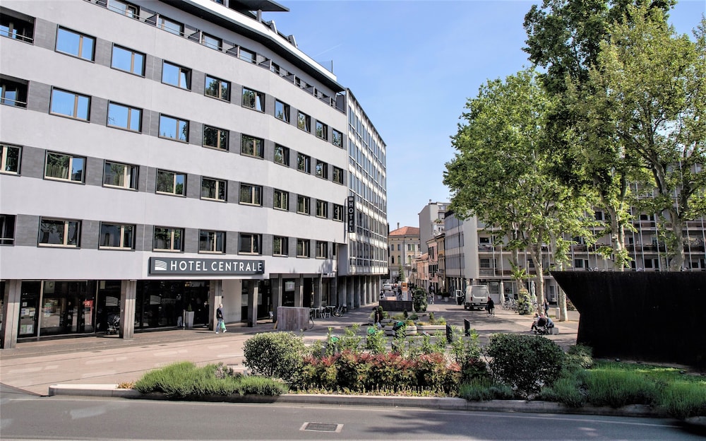 Hotel Centrale — Hotel building in Mestre, Veneto