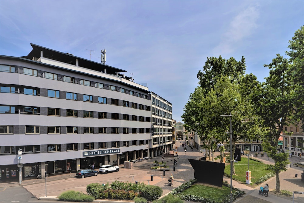 Hotel Centrale — Hotel building in Mestre, Veneto