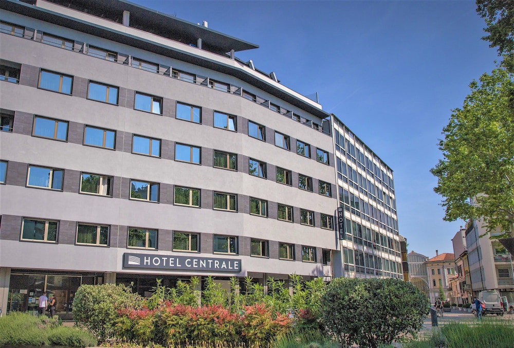 Hotel Centrale — Hotel building in Mestre, Veneto
