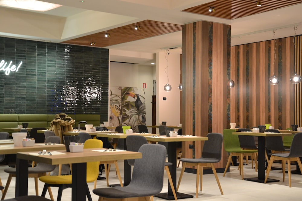 Elite Hotel & Spa — Restaurant & bars in Mestre, Veneto