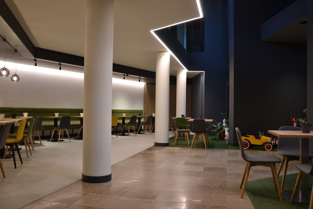 Elite Hotel & Spa — Restaurant & bars in Mestre, Veneto