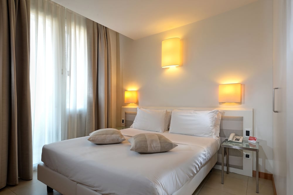 Elite Hotel & Spa — Hotel rooms in Mestre, Veneto
